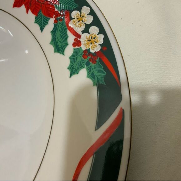 Tienshan DECK THE HALLS Set of 4 Dinner Plates Christmas Poinsettia Gold Rim - Picture 6 of 9